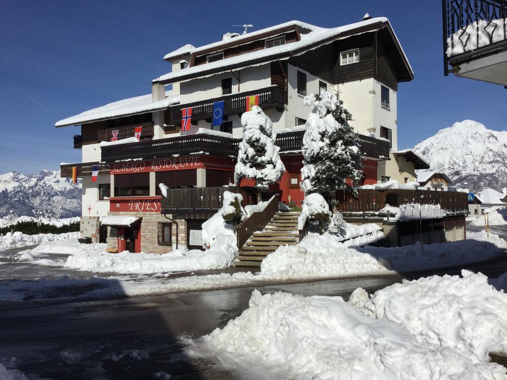 Albergo Trieste Tambre dʼAlpago Buitenkant foto